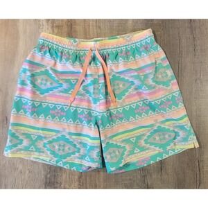 Chubbies Men's Medium 5.5 Inseam Aztec Design Pockets 100% Cotton EUC‎
